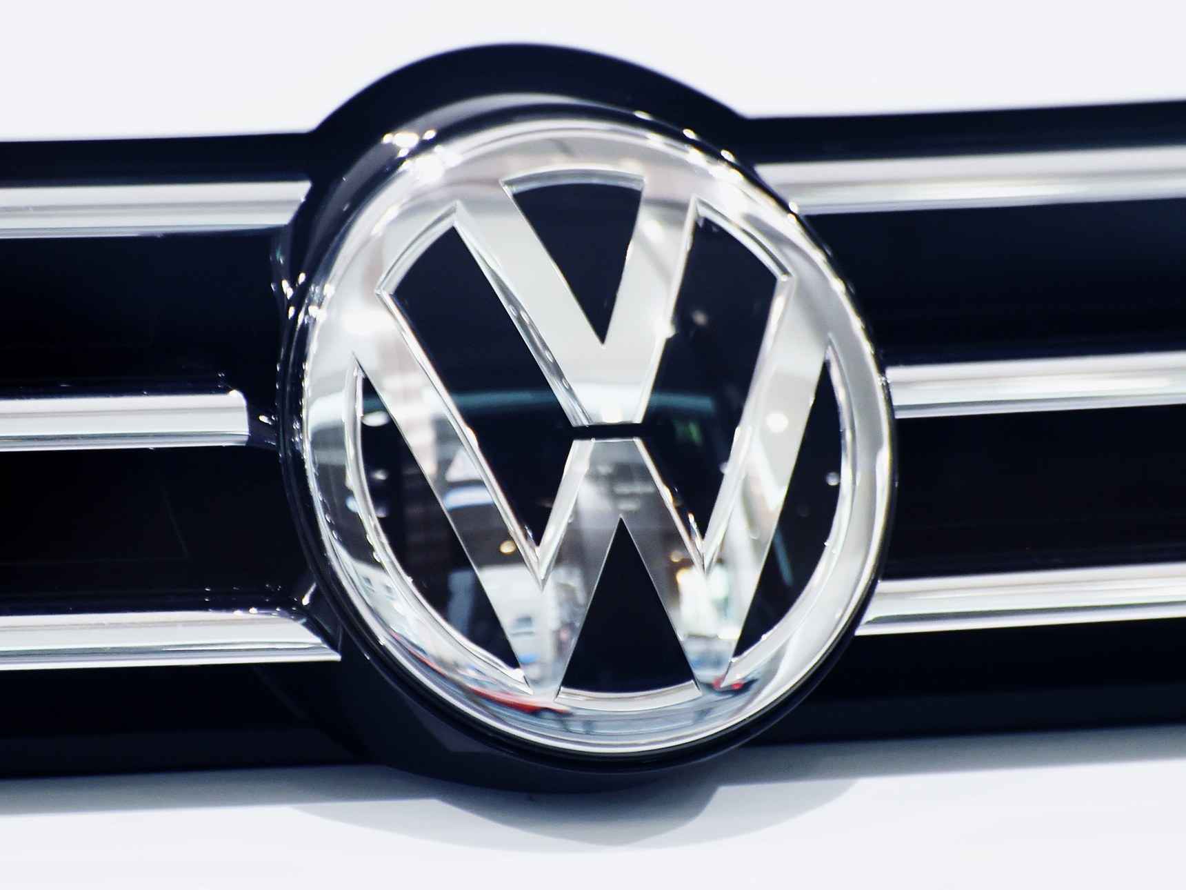 Volkswagen partners with Minespider