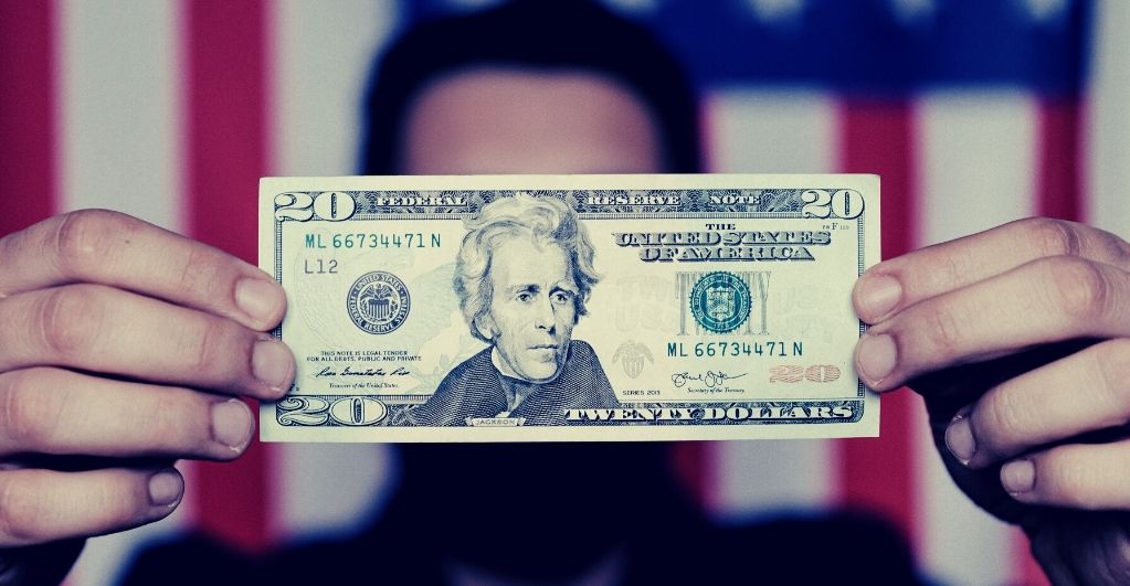 Dollar Rebound Even as Tech Stocks Take a Beating