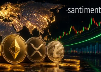 Bitcoin Gains Support as Hayes Flags Global Dollar Liquidity
